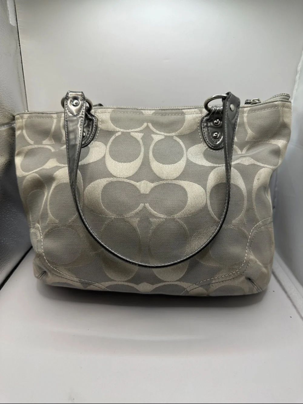Coach Poppy Hallie Silver Signature Canvas Shoulder Bag - Picture 4 of 12